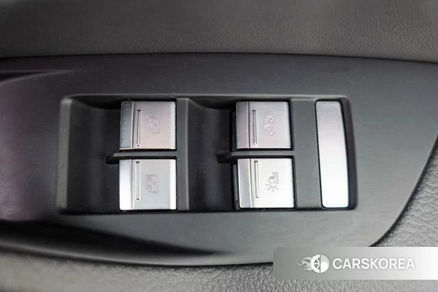 Audi A6L id 4291097 из Китая 14