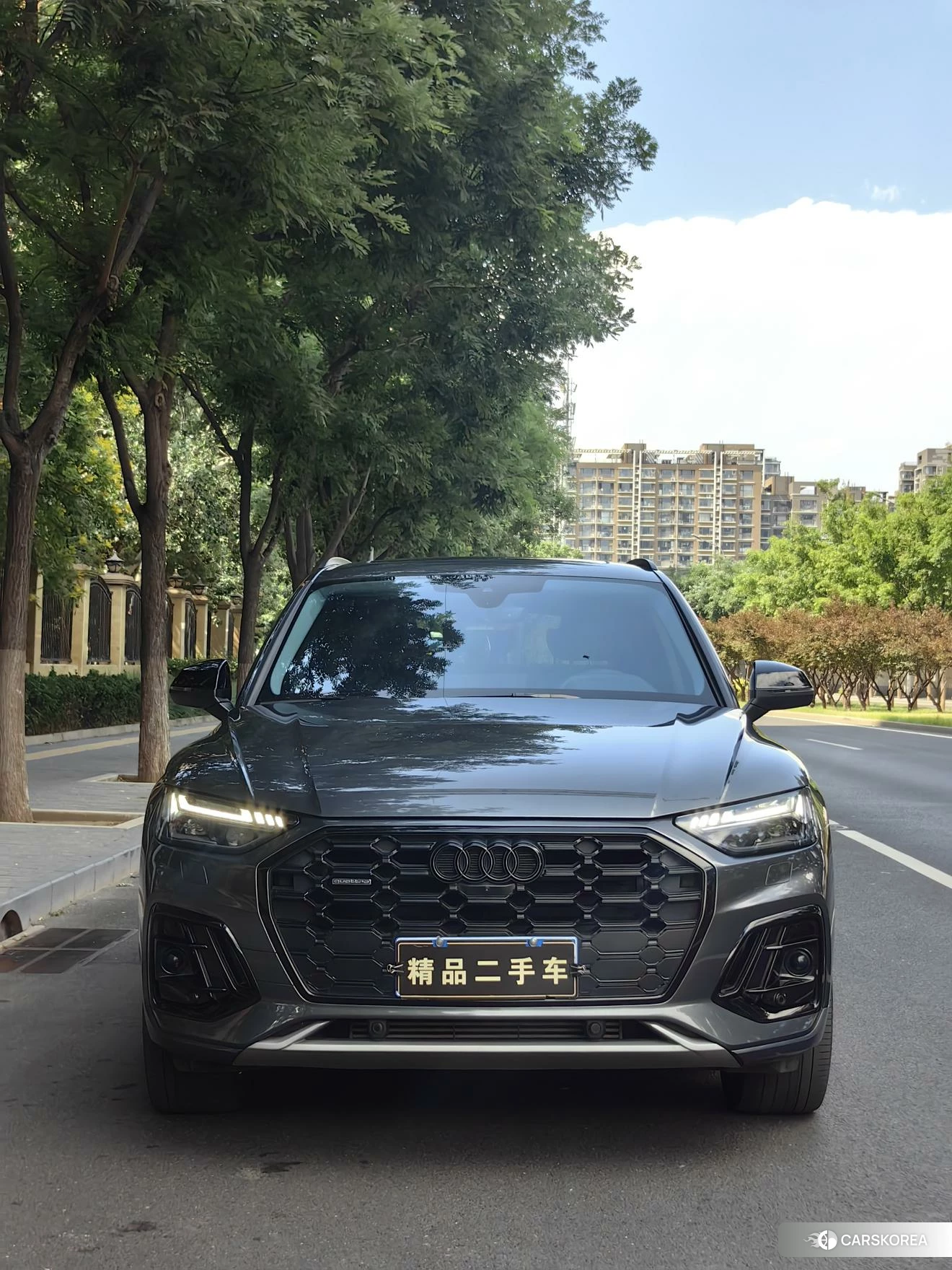 Audi Q5L id 4426578 из Китая 14