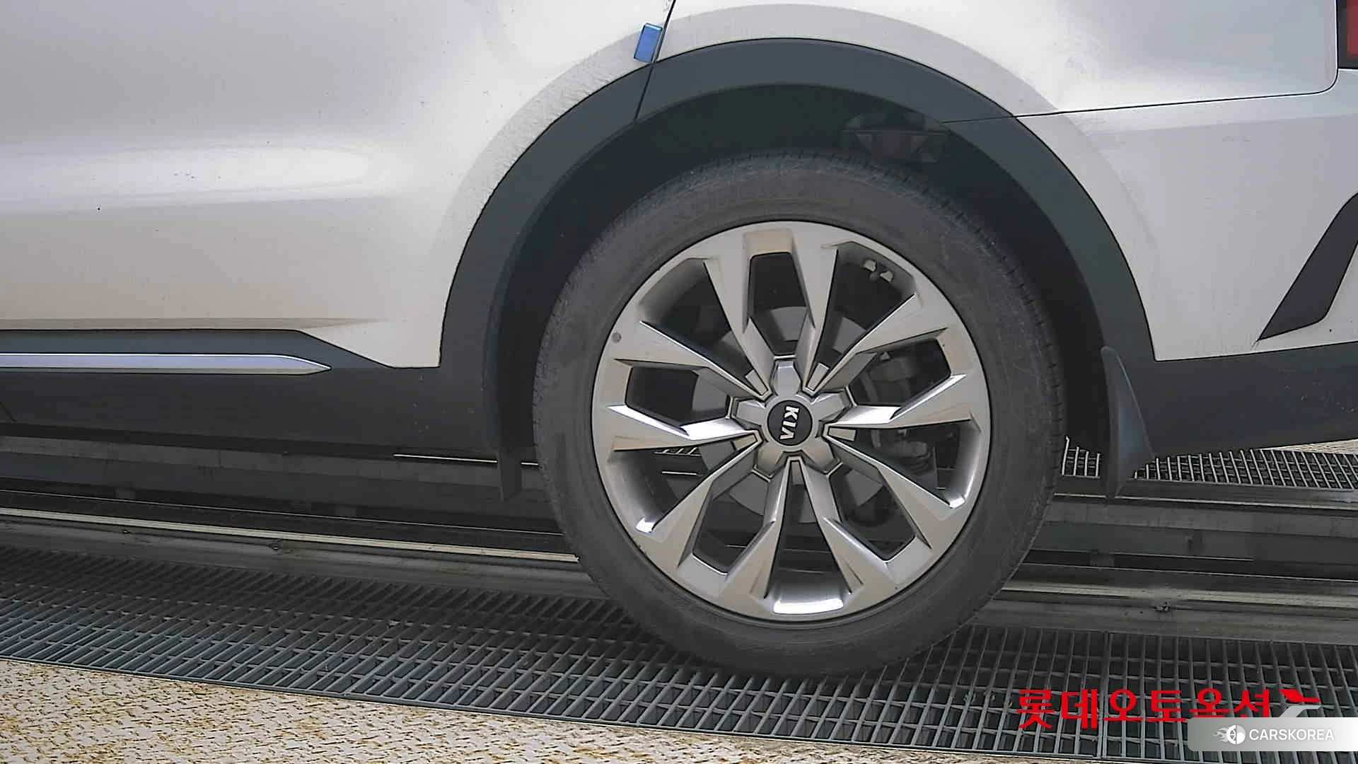 Kia Sorento id 4347403 из Кореи 14