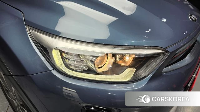 Kia Stonic id 4325537 из Кореи 14