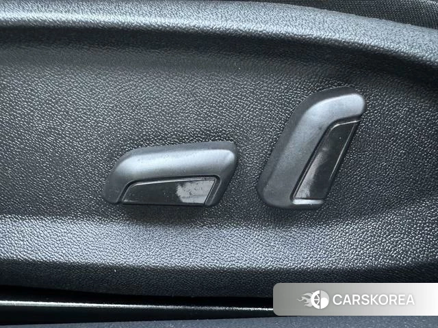 Volkswagen Passat id 4336004 из Китая 14