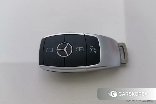 Mercedes-Benz Class C (imported) id 4258187 из Китая 14