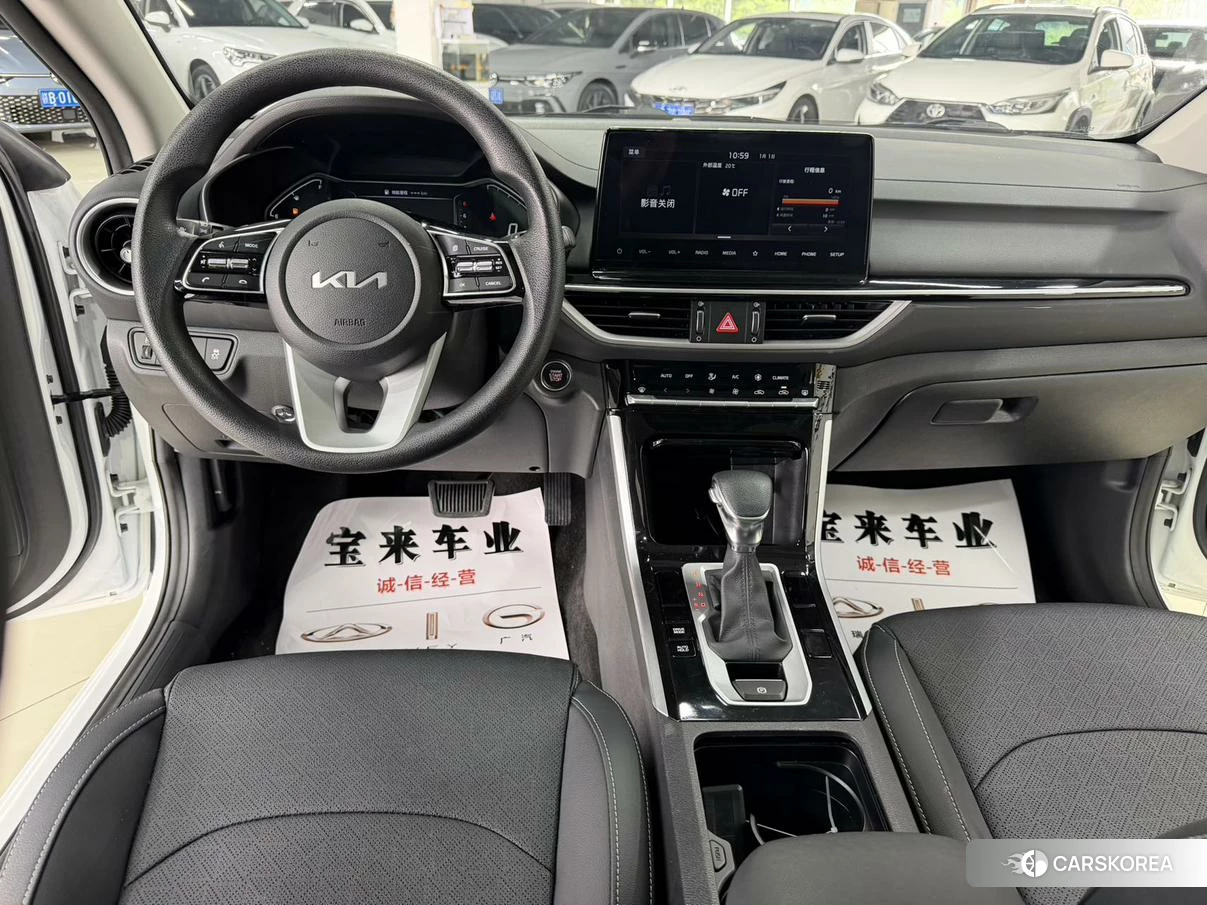 Kia K3 id 4461348 из Китая 14