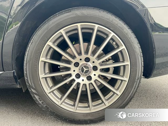 Mercedes-Benz E-class id 4263652 из Китая 14