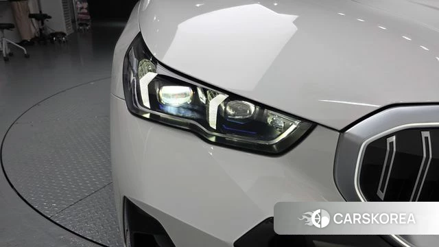 BMW 5 Series (G60) id 4669750 из Кореи 14