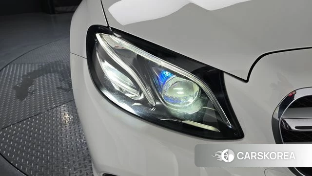 Mercedes-Benz E-Class W213 id 4586925 из Кореи 14