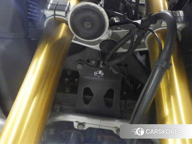 Yamaha XT1200Z SUPER TENERE id 3945229 из Японии 14