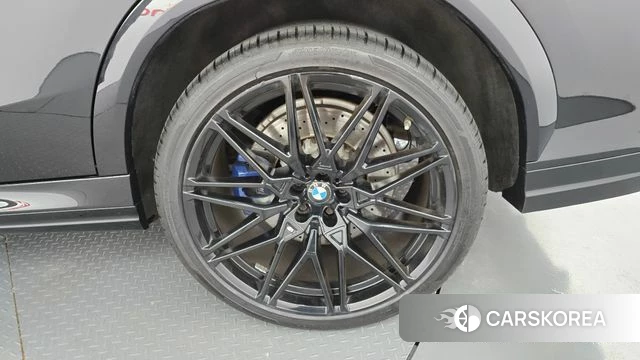 BMW X6M (G06) id 4716906 из Кореи 14