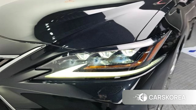 Lexus ES300h 7th generation id 4423549 из Кореи 14