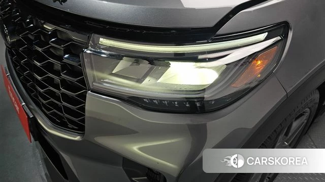 Ford Explorer 6th Generation id 4342537 из Кореи 14
