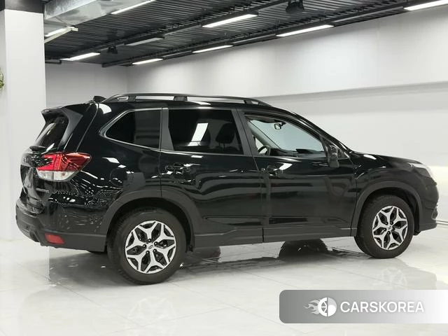 Subaru FORESTER Forester id 3856918 из Китая 14