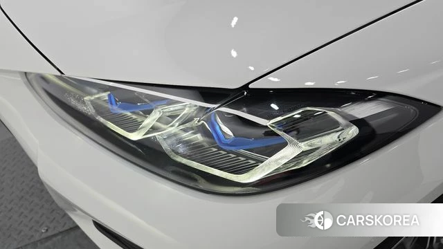 BMW i4 id 4336745 из Кореи 14