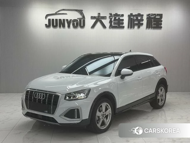 Audi Q2L id 4297537 из Китая 14