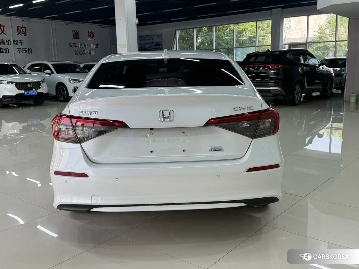 Honda Civic id 4510549 из Китая 14