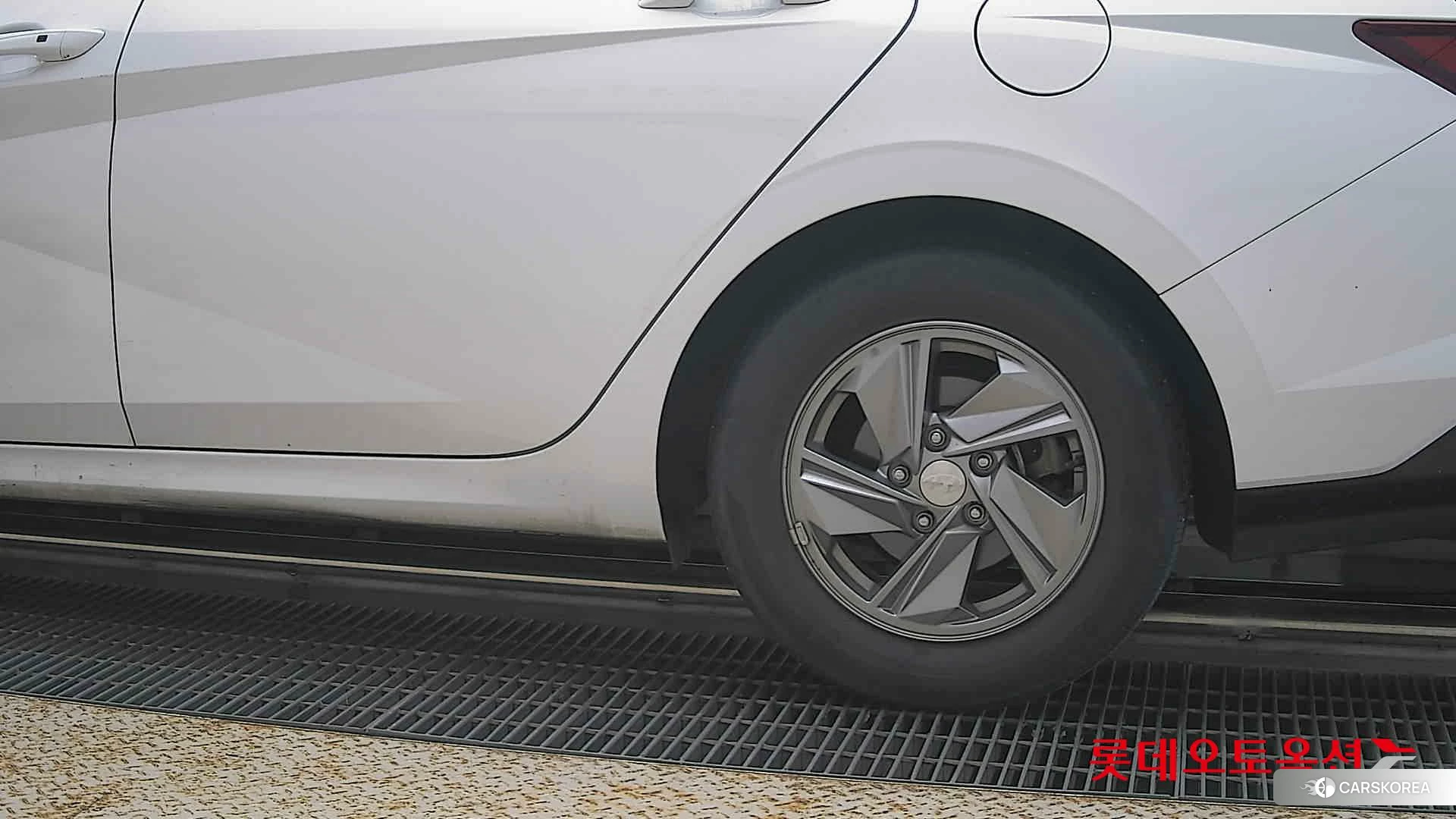 Hyundai Avante id 4674148 из Кореи 14