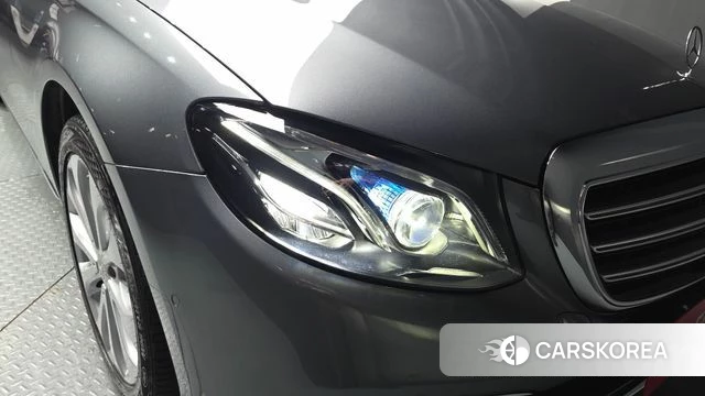 Mercedes-Benz E-Class W213 id 4385015 из Кореи 14