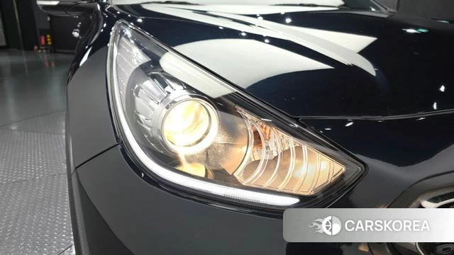 Kia Niro id 4900753 из Кореи 14