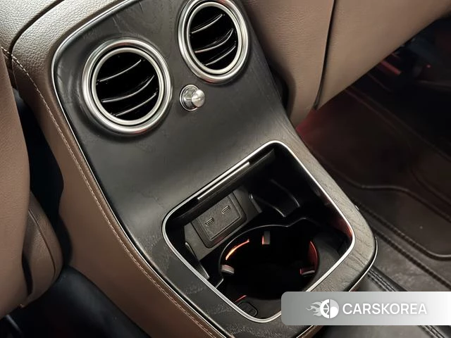 Mercedes-Benz E-class id 4272125 из Китая 14