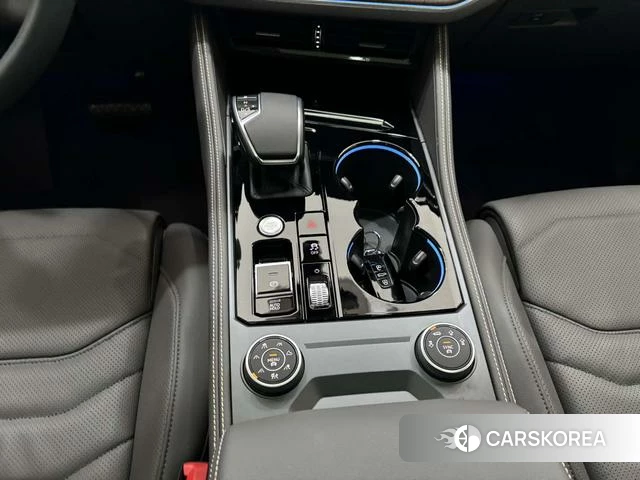 Volkswagen Touareg id 4299400 из Китая 14