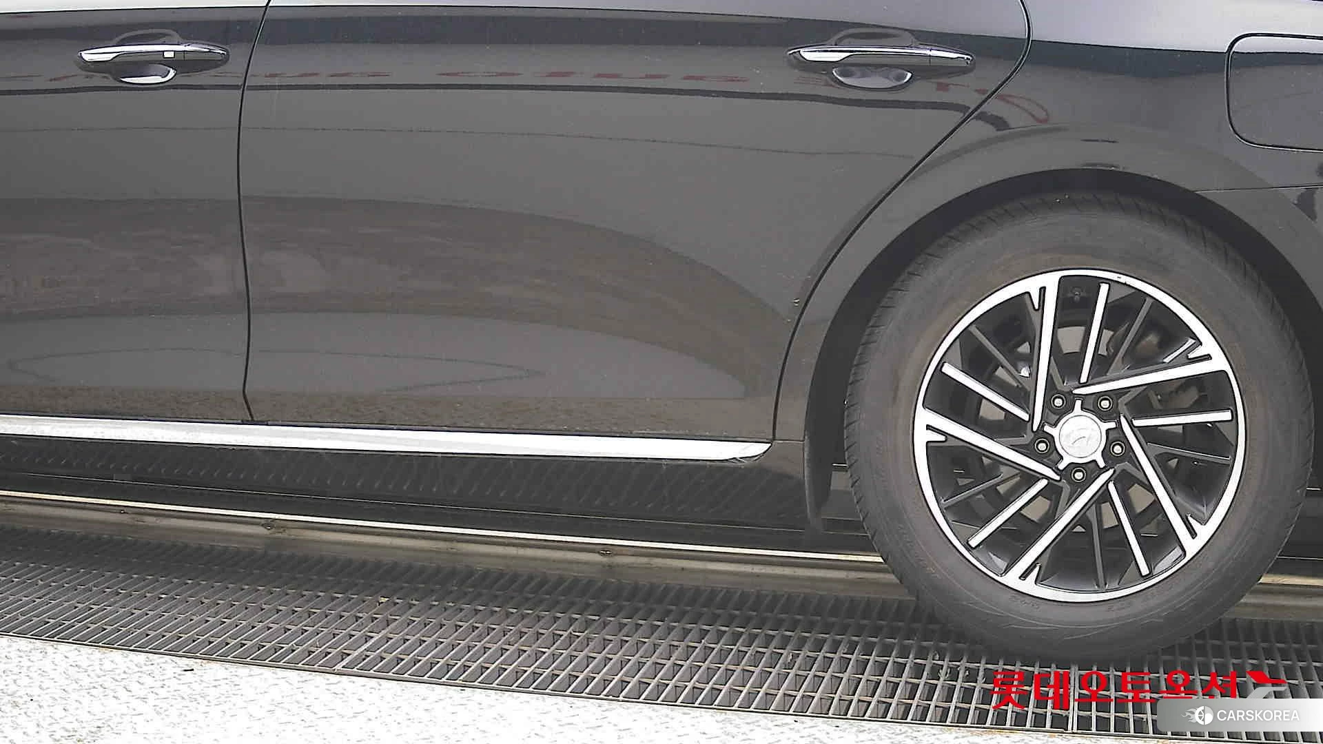 Hyundai Grandeur id 4296809 из Кореи 14