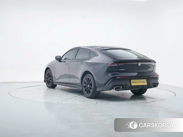 Chang'an UNI-V id 4368363 из Китая 14