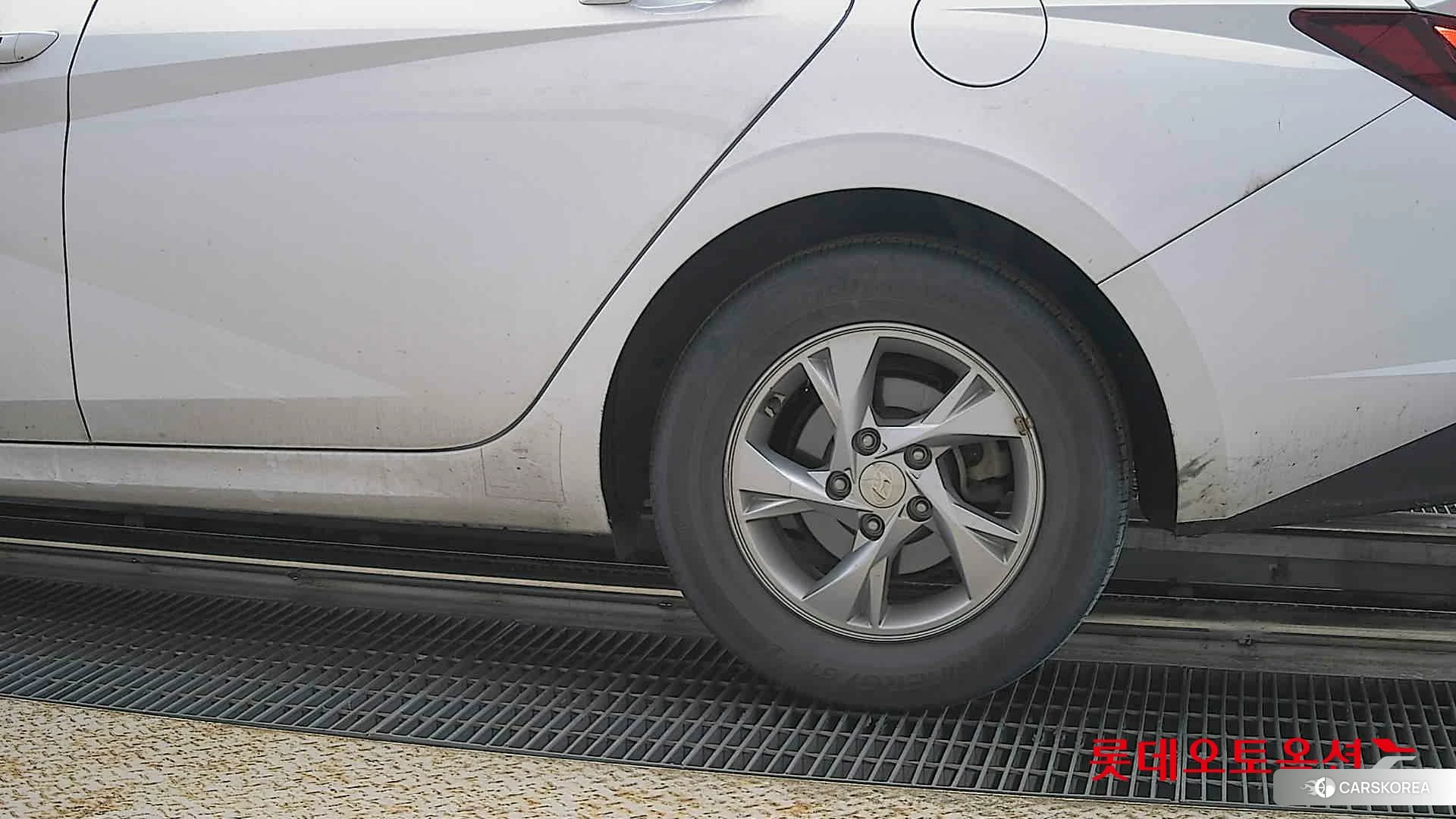 Hyundai Avante id 4296791 из Кореи 14