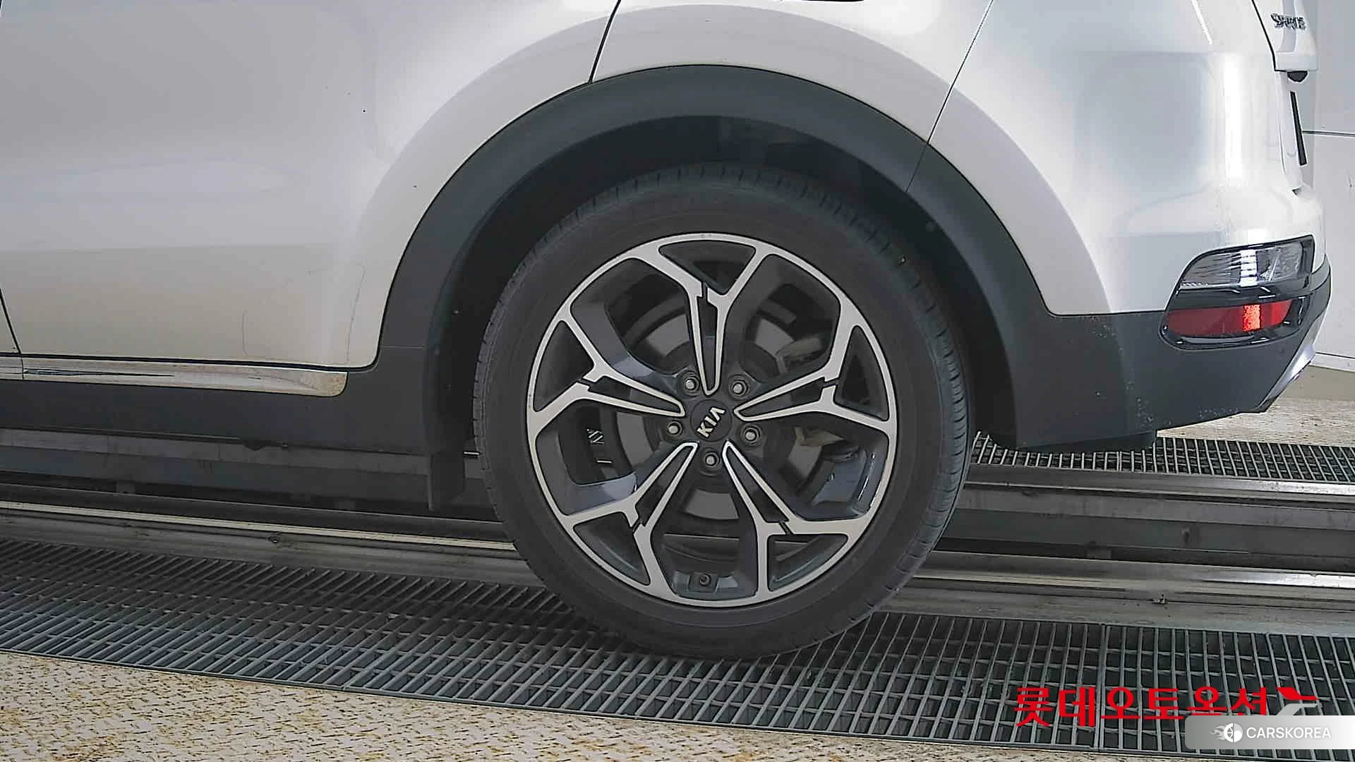 Kia Sportage id 4289538 из Кореи 14