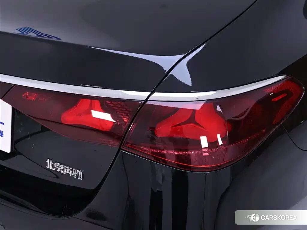 Mercedes-Benz E-Class id 4570563 из Китая 14