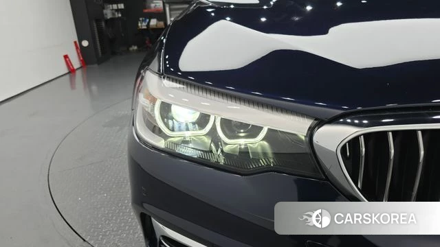BMW 5 Series (G30) id 4683930 из Кореи 14