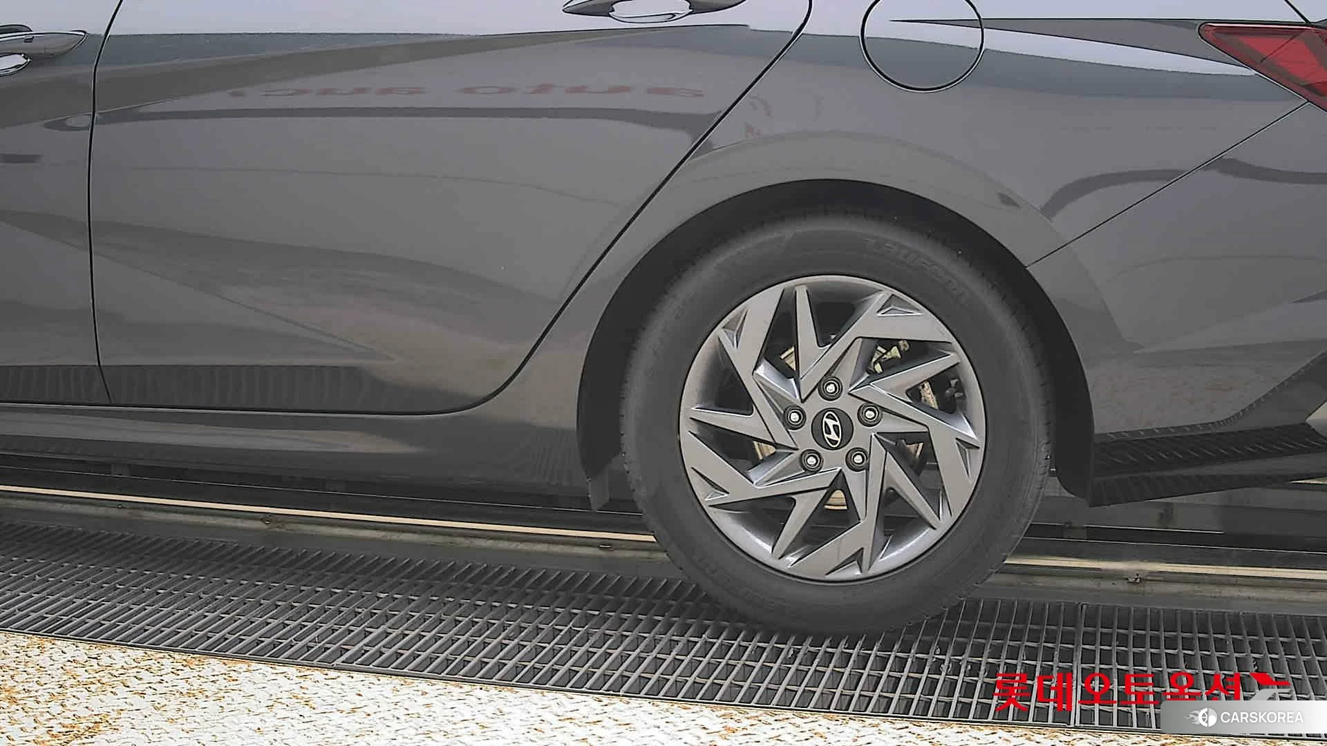 Hyundai Avante id 4498346 из Кореи 14