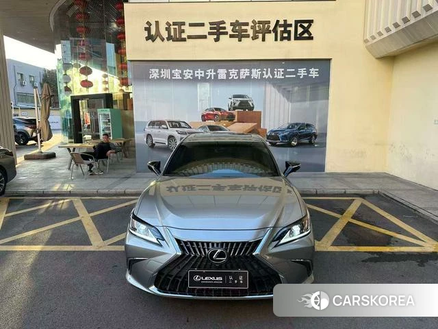Lexus ES id 4277365 из Китая 14