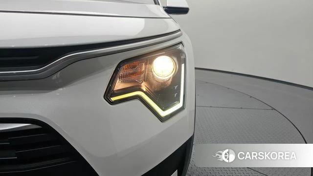 Kia Di Ol Nu Niro id 4433146 из Кореи 14