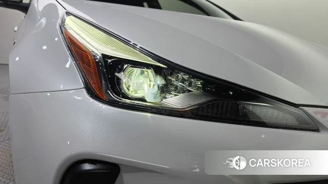 Toyota Prius 4th Generation id 4567260 из Кореи 14