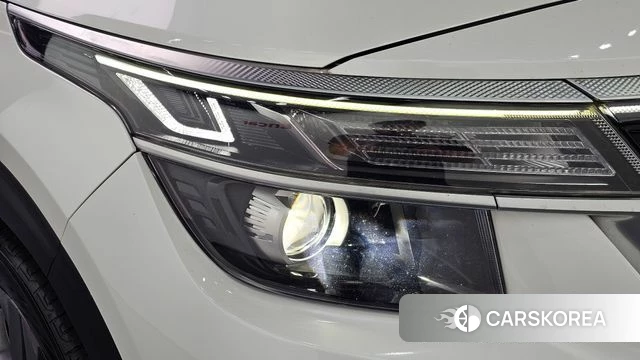 Kia Seltos id 4625538 из Кореи 14
