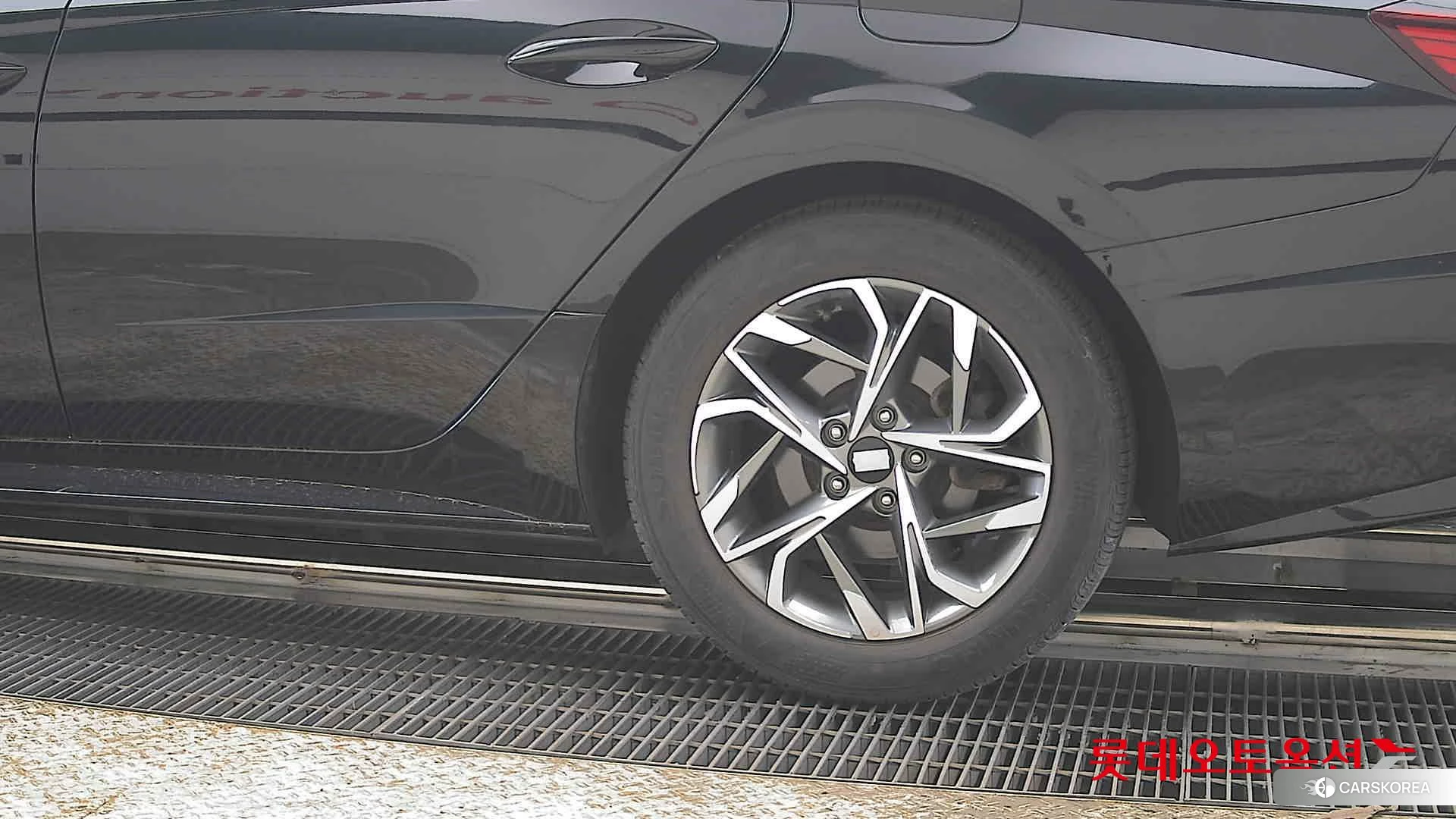 Hyundai Sonata id 3882067 из Кореи 14