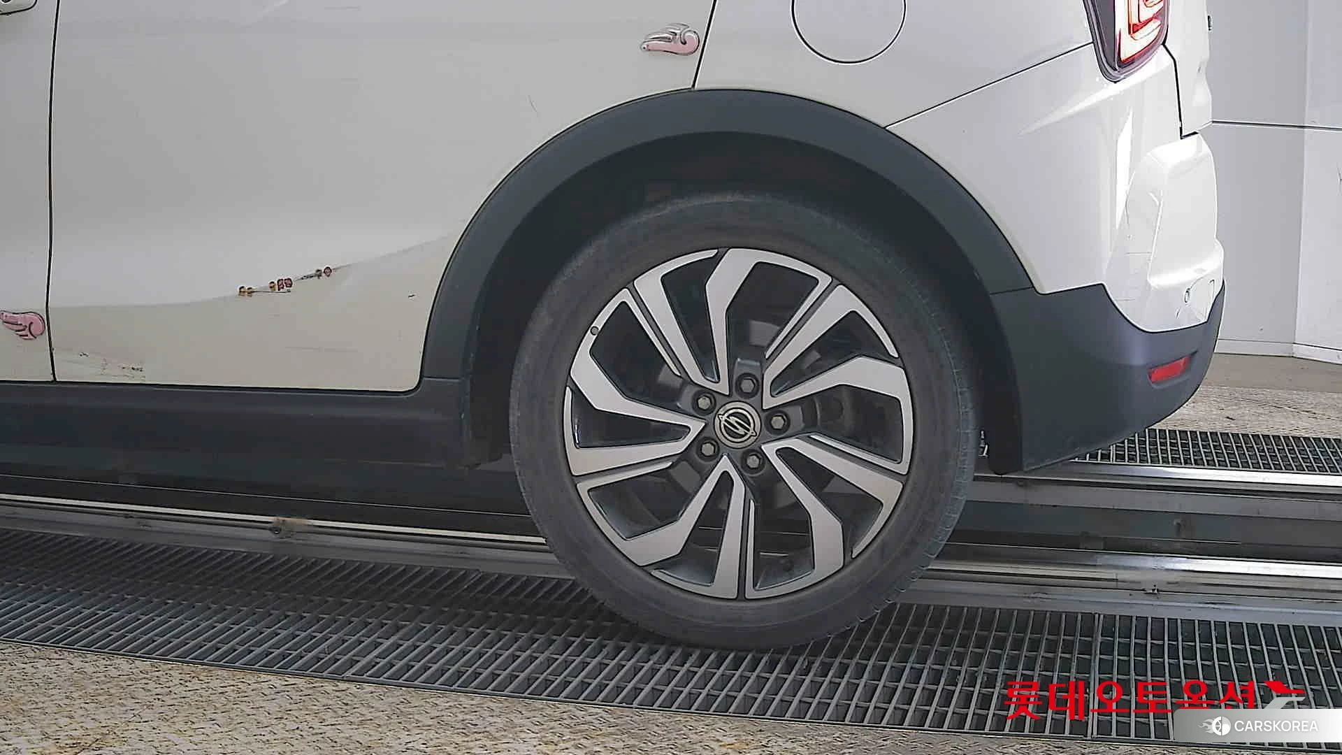 SsangYong Tivoli id 3869466 из Кореи 14