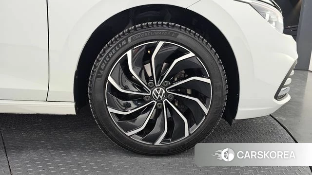 Volkswagen Golf 8th Generation id 4534038 из Кореи 14