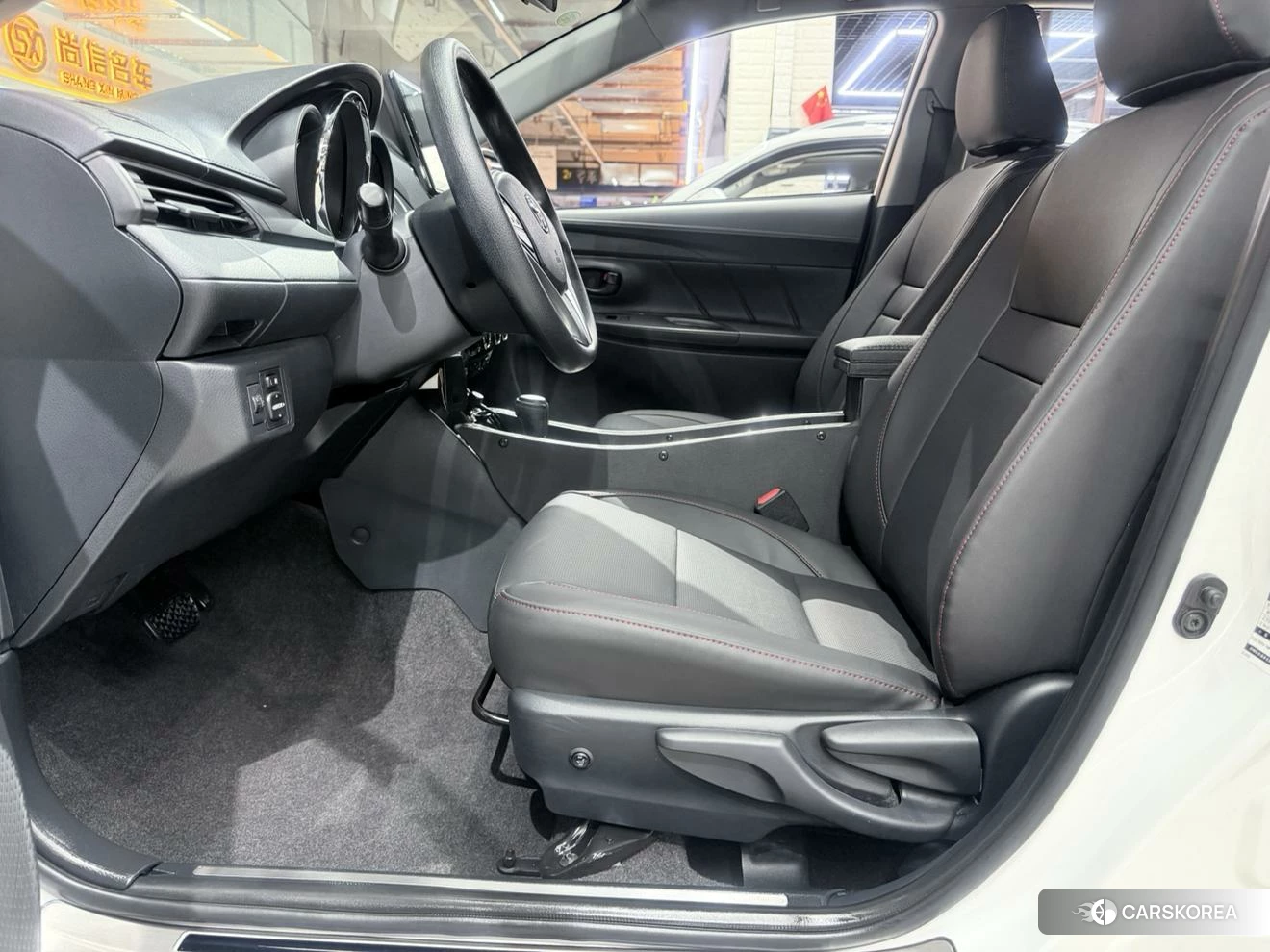 Toyota Yaris L id 4514835 из Китая 14
