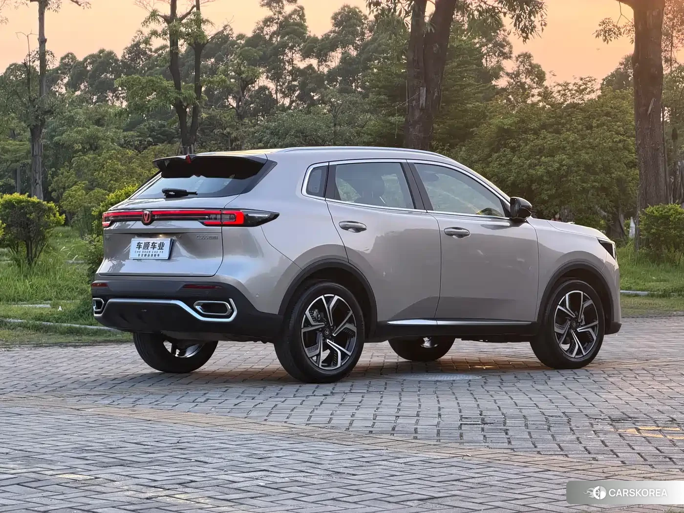 Chang'an Changan CS55PLUS id 4570493 из Китая 14