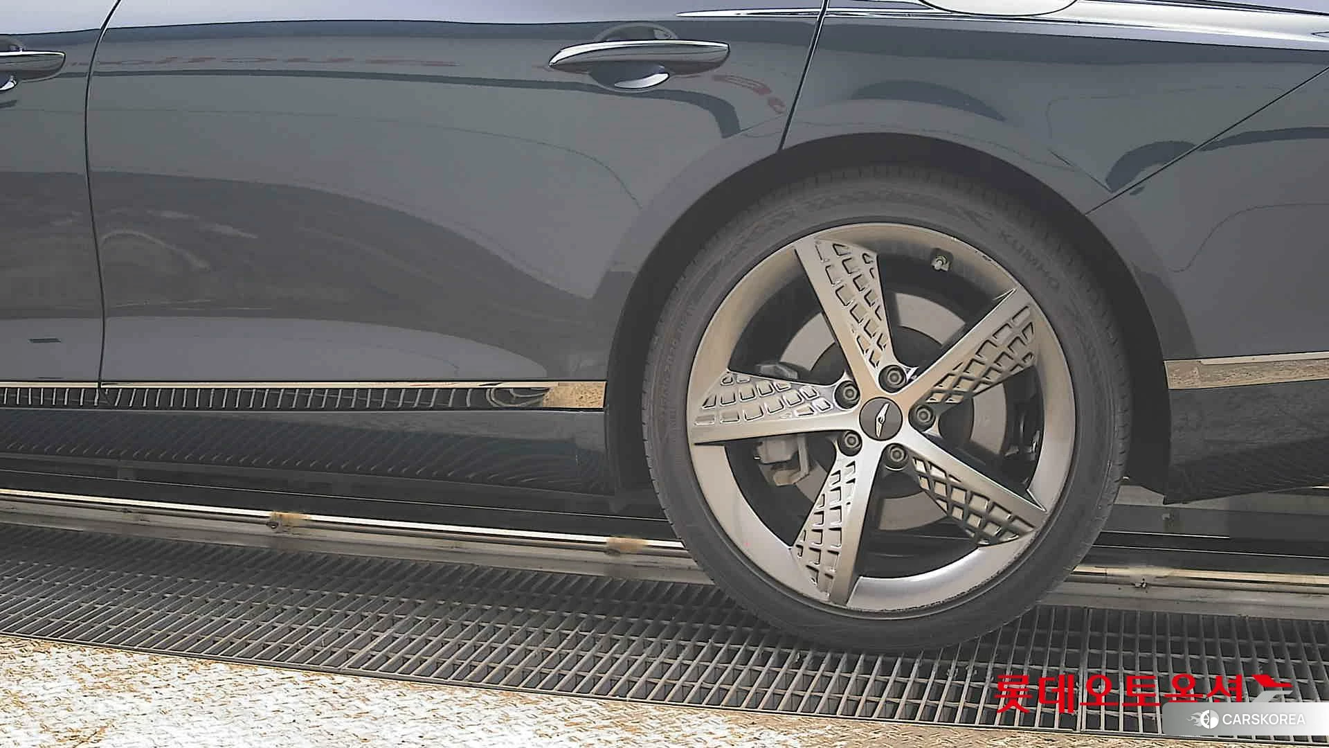 Hyundai G80 id 3875805 из Кореи 14