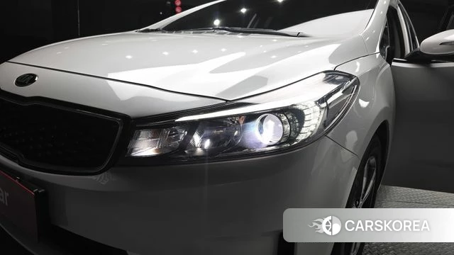 Kia The New K3 id 4643077 из Кореи 14