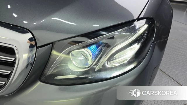 Mercedes-Benz E-Class W213 id 4331713 из Кореи 14