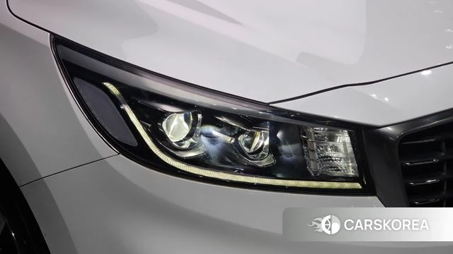 Kia The New Carnival id 4694033 из Кореи 14