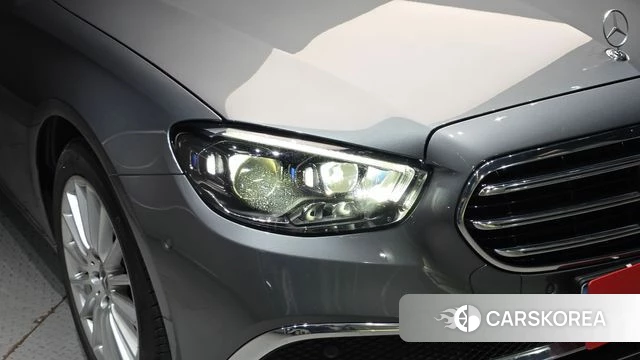 Mercedes-Benz E-Class W213 id 4854054 из Кореи 14