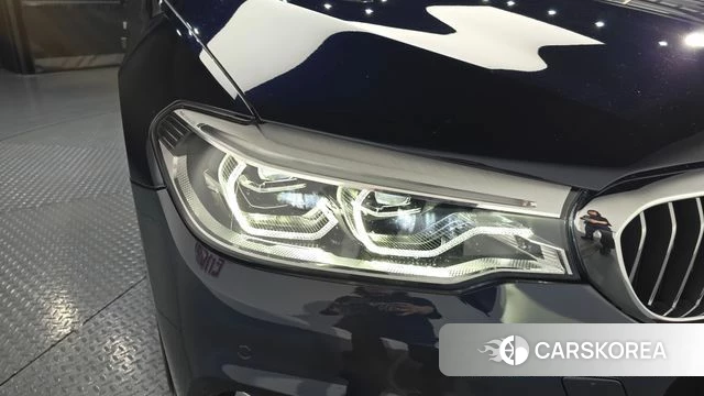BMW 5 Series (G30) id 4416769 из Кореи 14