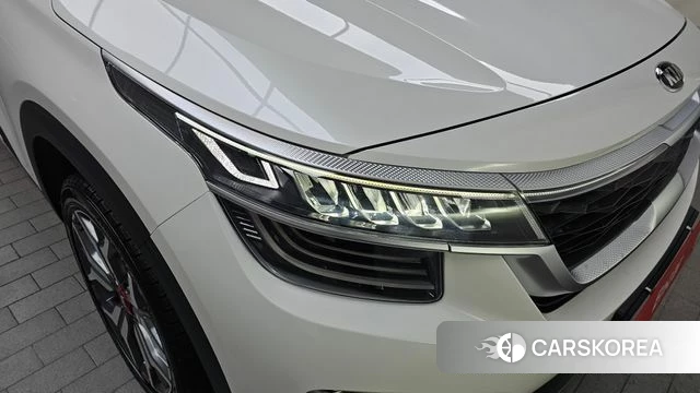 Kia Seltos id 4424294 из Кореи 14
