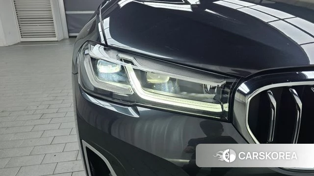 BMW 5 Series (G30) id 4726305 из Кореи 14