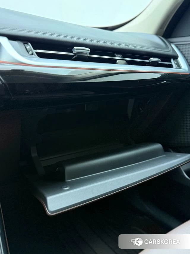 BMW X1 id 4279170 из Китая 14