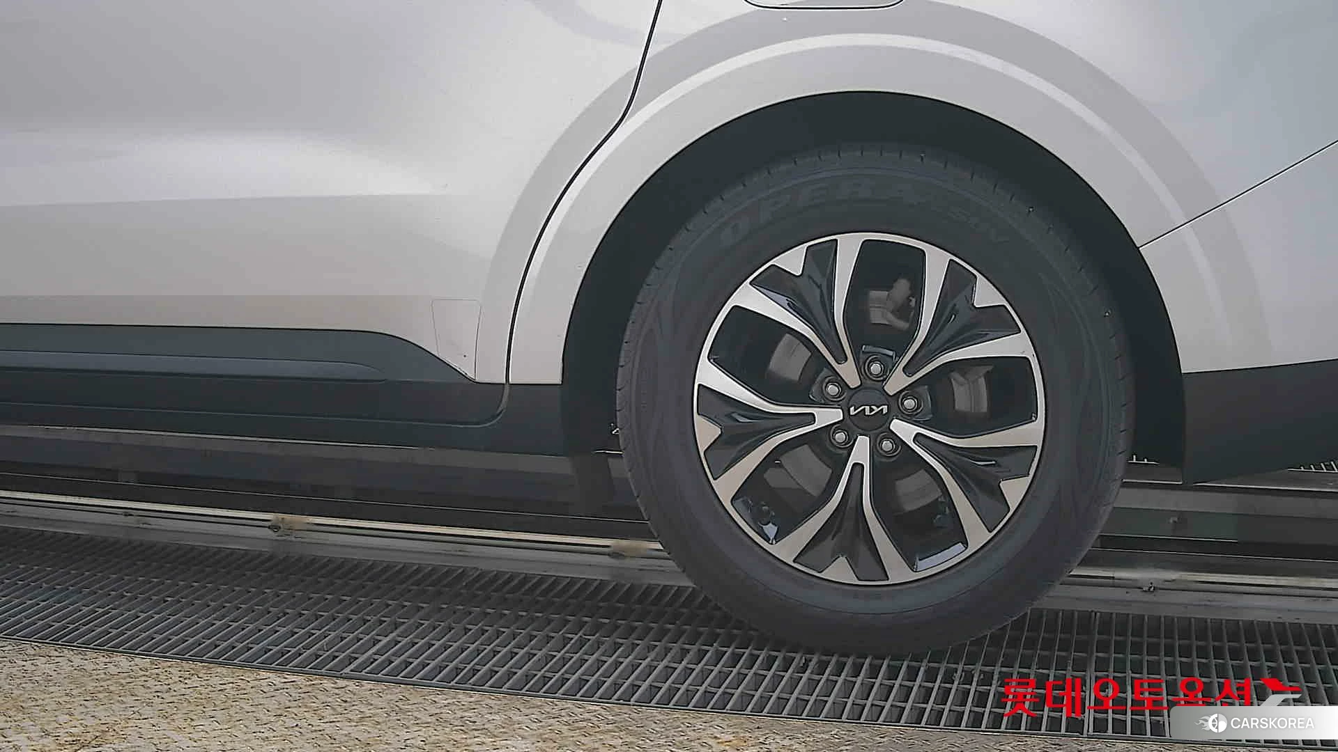 Kia Carnival id 3869448 из Кореи 14