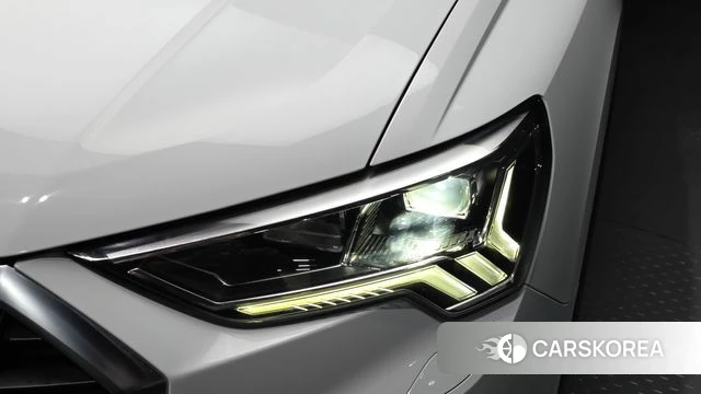 Audi Q3 (F3) id 4732108 из Кореи 14